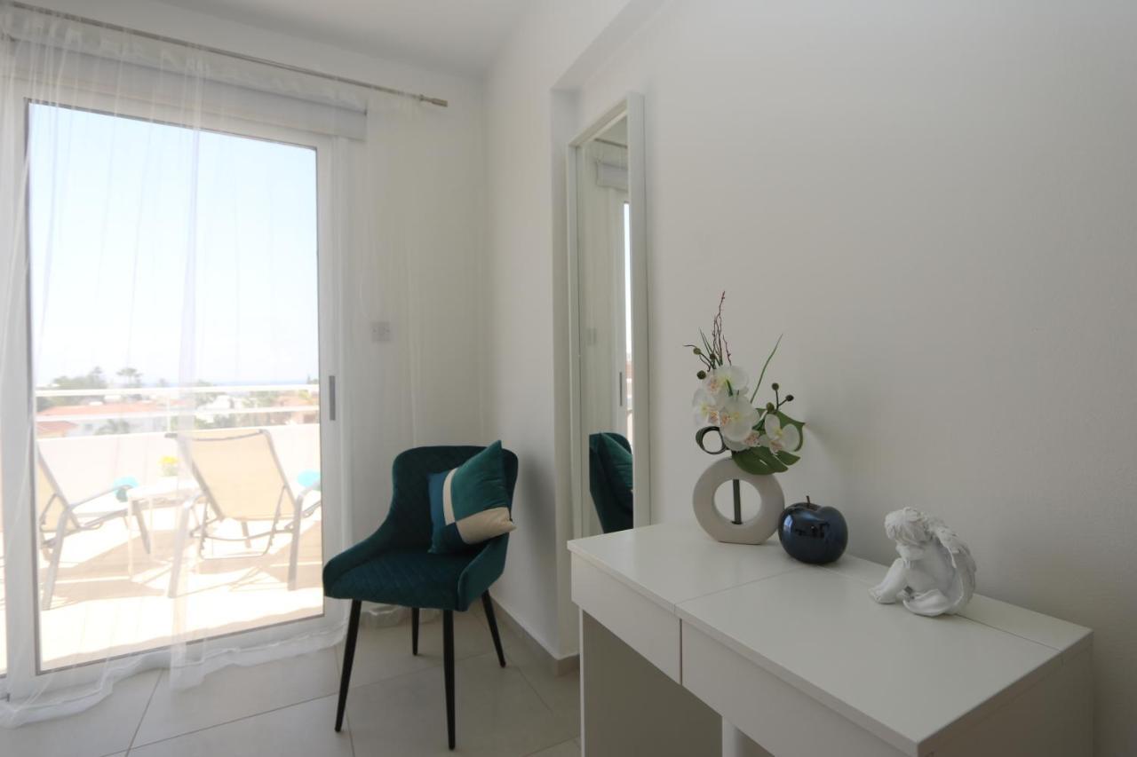 Nissi 3 Amazing Sea View Apartment Ayia Napa Exteriör bild