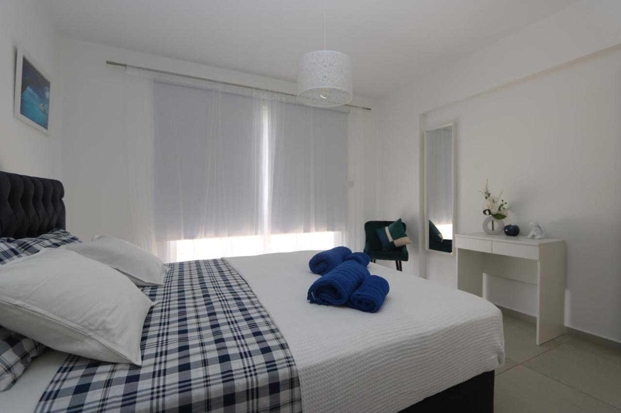 Nissi 3 Amazing Sea View Apartment Ayia Napa Exteriör bild